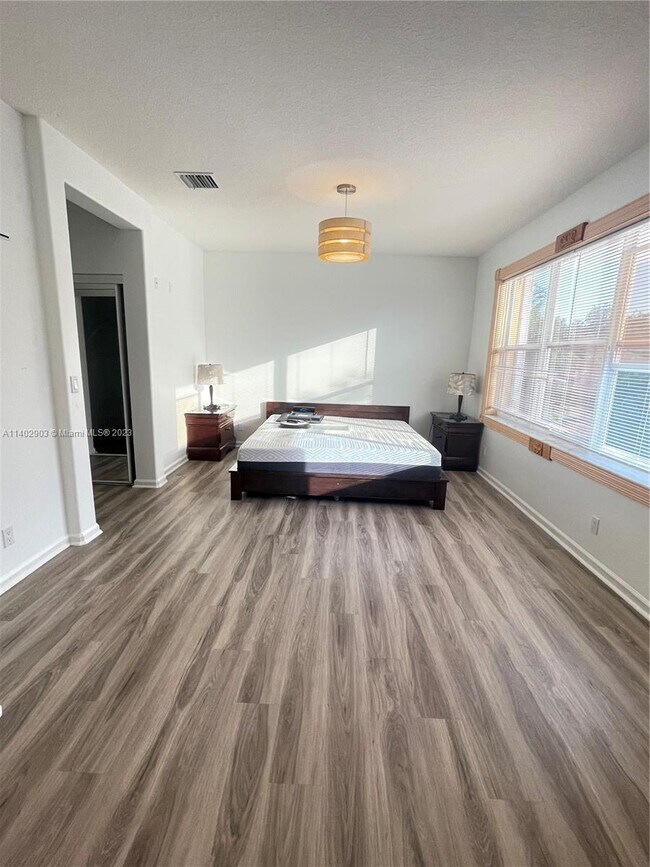 Foto del edificio - 3990 SW 53rd Ct