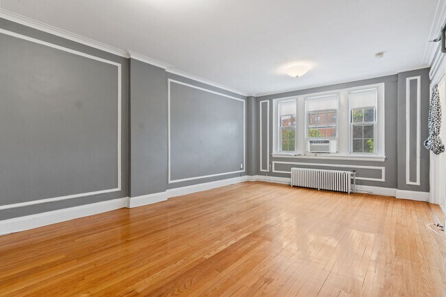 Foto del edificio - 1450 Beacon St