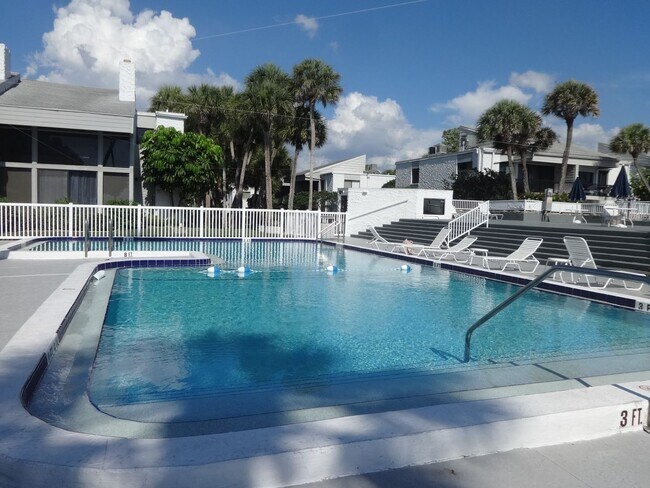 Foto del edificio - January 2024 - 1BR/1BA Gulfview Condo in B...