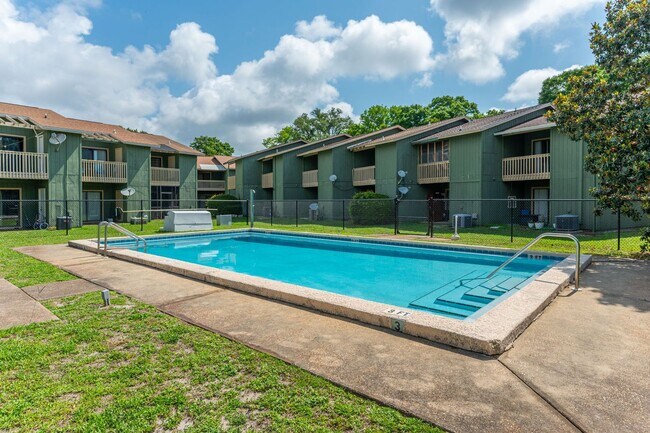 Foto del edificio - Stunning 2 Bedroom Townhouse in Fort Walton Beach!