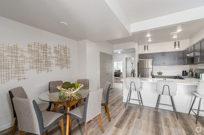 3HAB, 2BA - 1341 ft² - Cocina - The Residence at Corbin Crossing