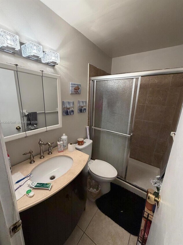 Foto del edificio - 7830 SW 10th St