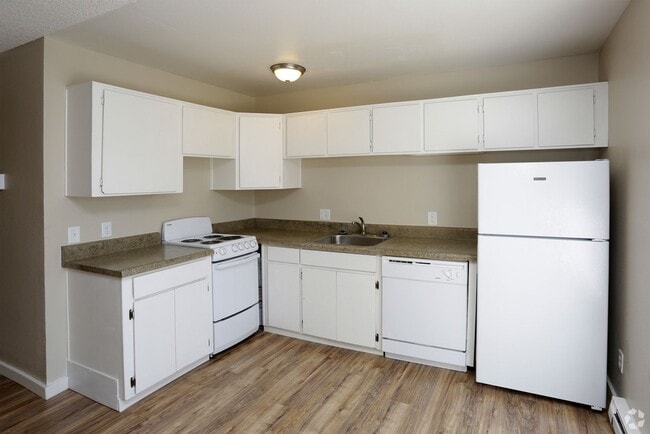 Photo - **MOVE IN SPECIAL**  Come and apply today!! Apartment