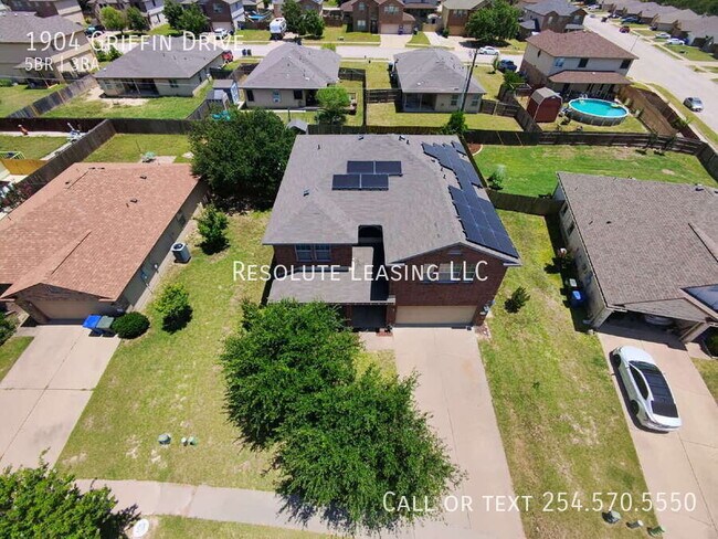 Building Photo - 1904 Griffin Dr