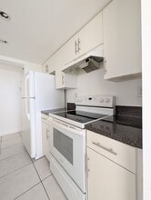 Building Photo - 8255 SW 152nd Ave