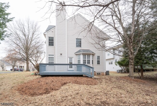 Building Photo - 23 Hansom Rd