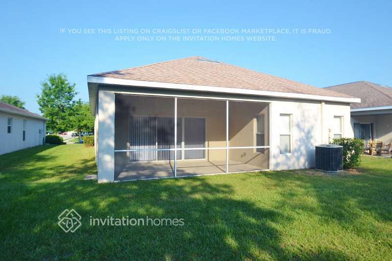 Foto del edificio - 9342 Beaufort Ct