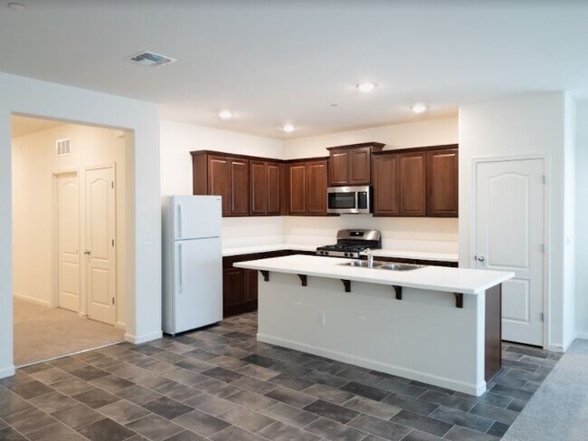 Foto del edificio - 4264 Lasalle Dr