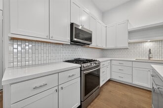 Building Photo - 4402 Schuler St Building Photo - 4402 Schuler St