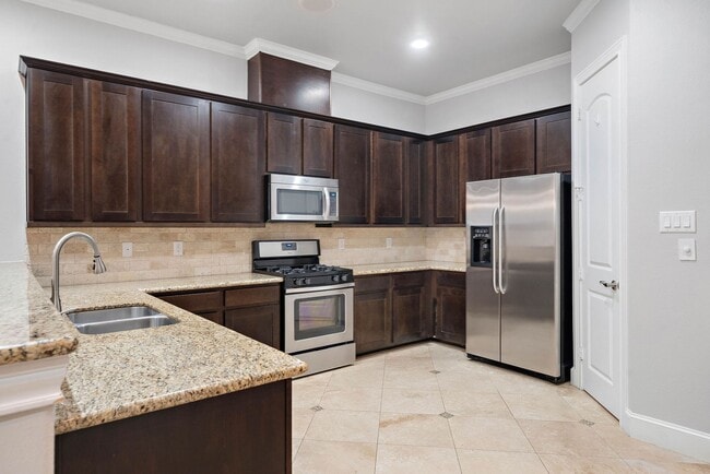 Foto del edificio - 4214 Koehler St