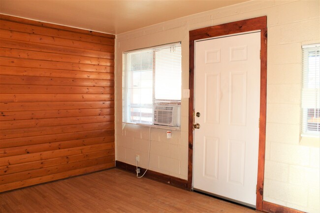 Building Photo - 4567 Morrison Rd