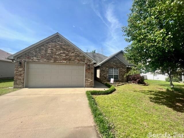 Primary Photo - 313 Lamplighter Dr
