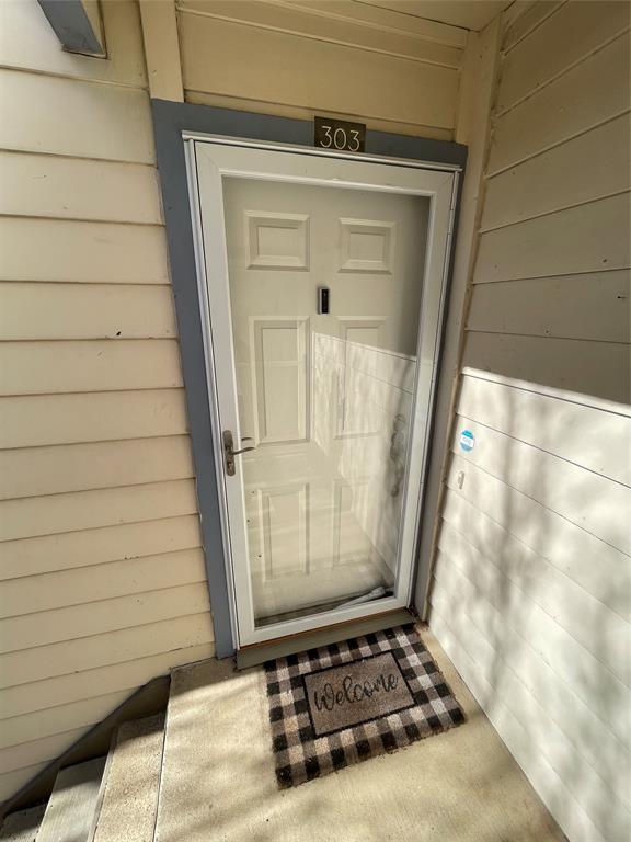 Primary Photo - 1603 Marsh Ln