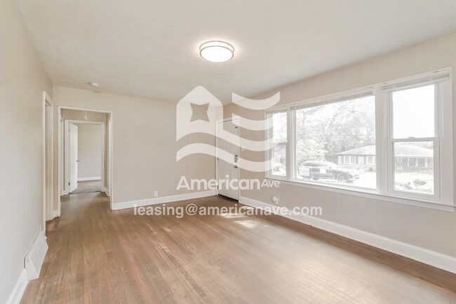 Building Photo - 3410 Westmont Dr