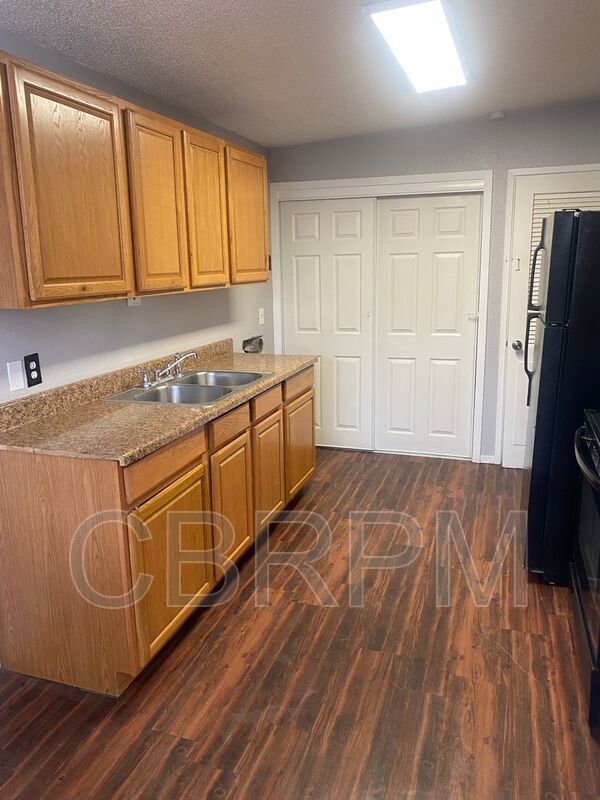 Foto del edificio - 2704 68th St