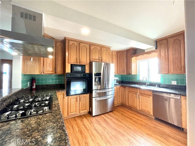 Foto del edificio - 2647 Grand Summit Rd