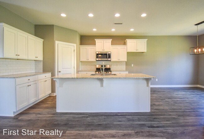 Foto del edificio - 3 br, 2 bath House - 468 N Otoe Street