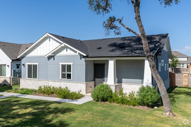 Building Photo - Avilla Berry Creek Highlands