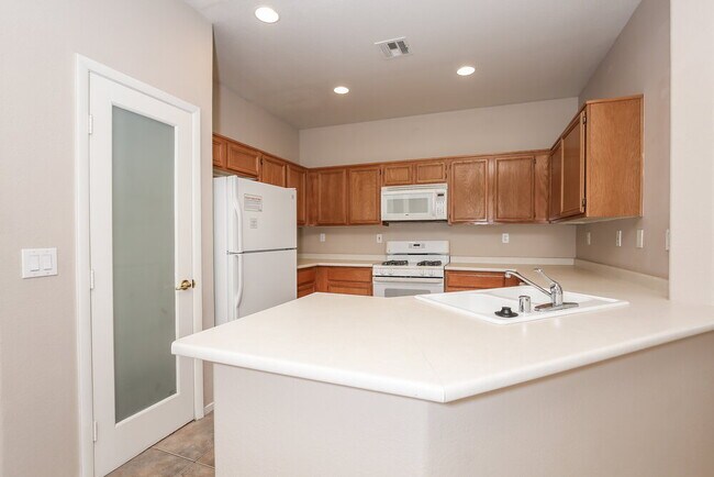 Foto del edificio - 5635 Indian Springs St