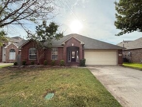 Building Photo - 7749 Lexus Dr