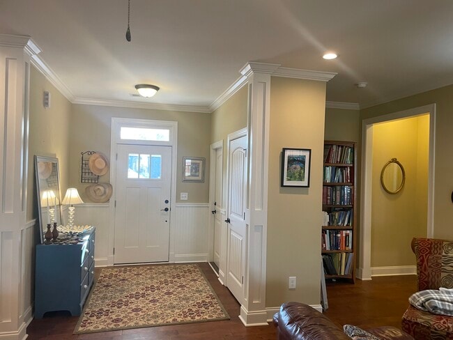 Building Photo - 715 Landrum Trl