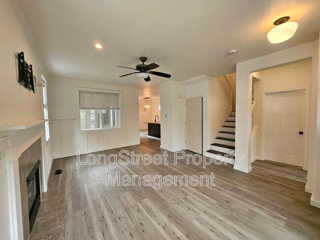 Foto del edificio - 4616 SE Lone Oak St