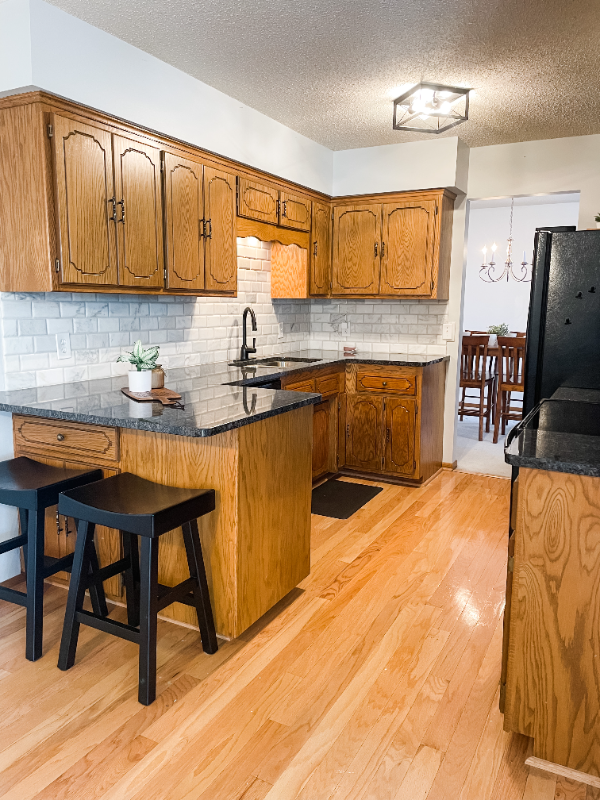 Building Photo - 8439 Thomas Ct N