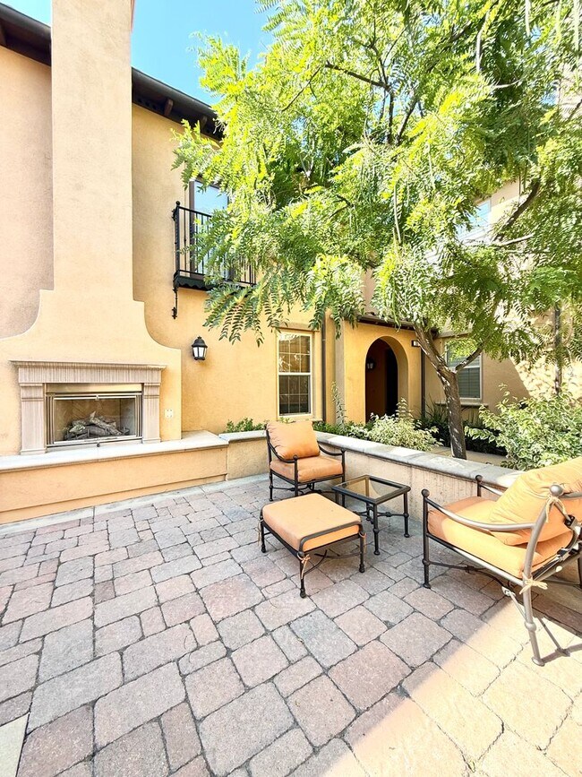 Foto del edificio - Spacious 3 bedroom Condo  in Portola Springs !