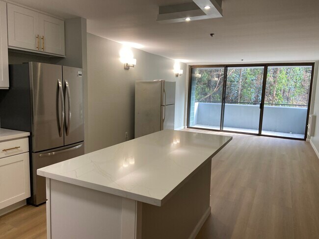 Foto del edificio - 555 Pierce St