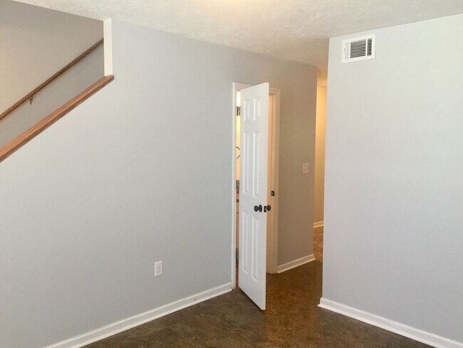 Foto del edificio - Conveniently Located Duplex in Augusta