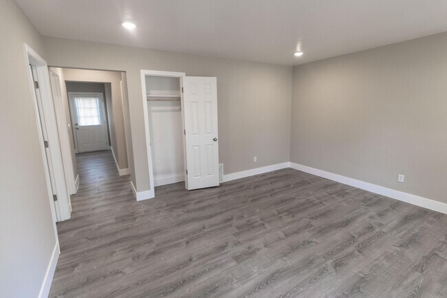 Foto del edificio - 3612 Greeley Dr