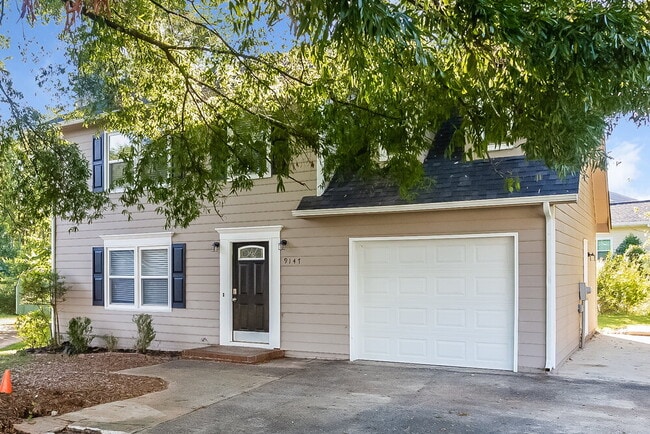 Foto del edificio - 9147 Moss Cove Ct