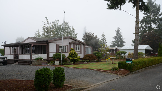 Building Photo - Western Manor