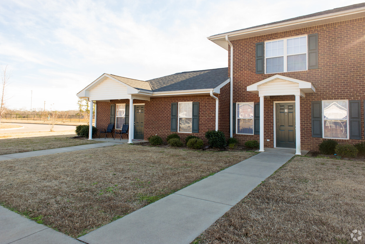 Building Photo - Oakview Apartments