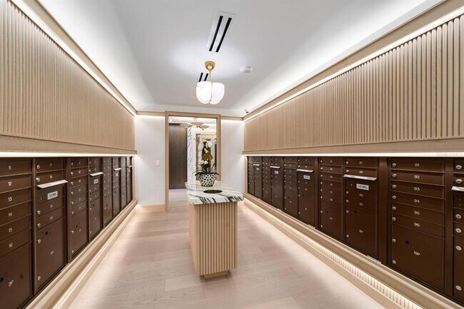 Foto del edificio - 3015 S Ysabella Ave