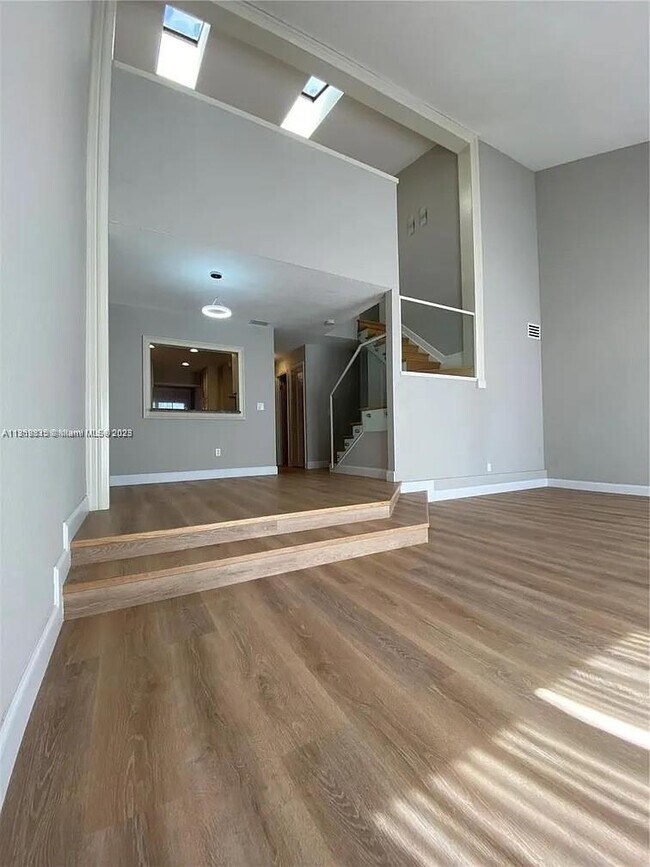 Foto del edificio - 4291 S Pine Island Rd
