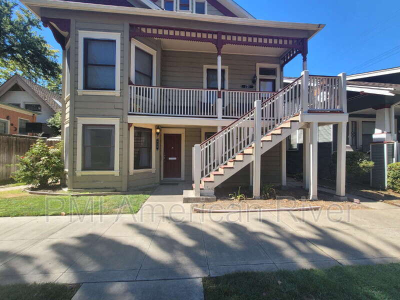 Primary Photo - 718 28th St