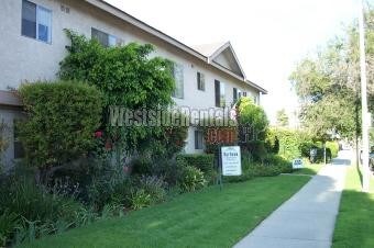 Primary Photo - 18545 Burbank Blvd
