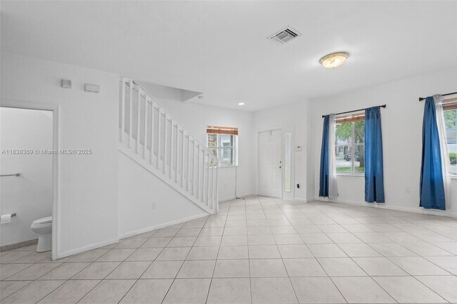 Foto del edificio - 8206 SW 29th St