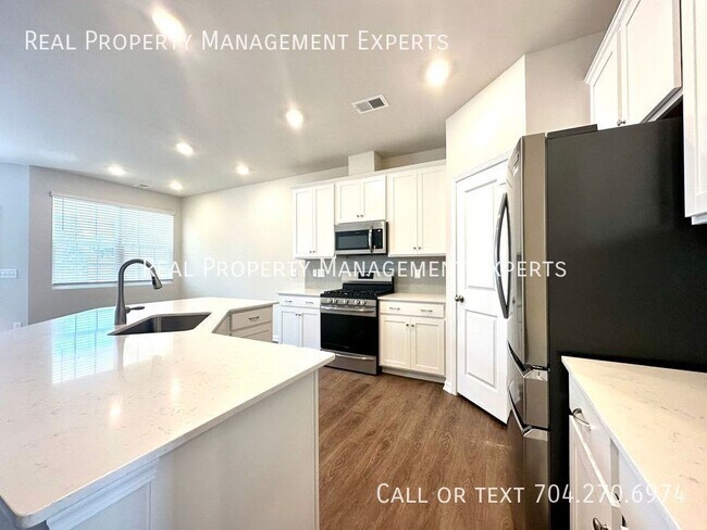 Foto del edificio - 13123 Cottage Crst Ln