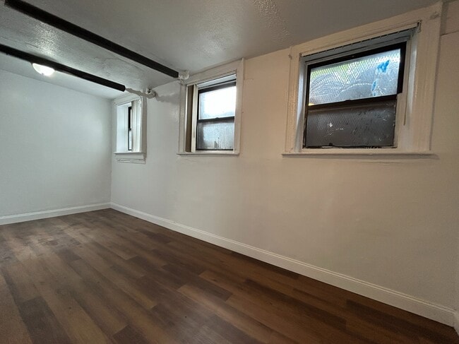 Foto del edificio - 381 E 160th St