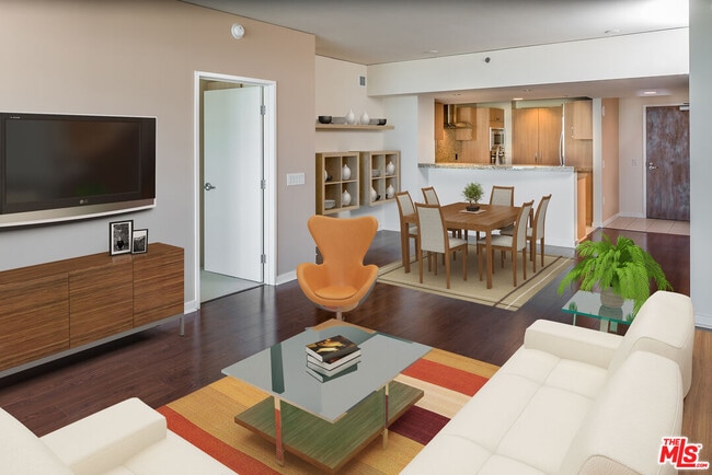 Building Photo - 13650 Marina Pointe Dr