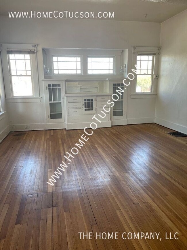 Photo - 222 E 4th Street MAIN HOUSE-