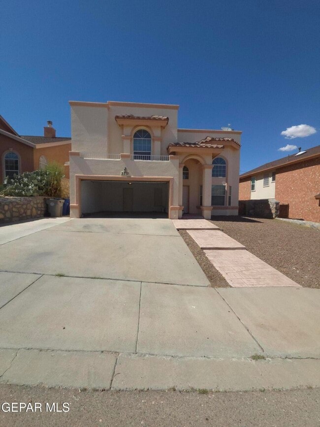 Building Photo - 3717 Hubble Dr