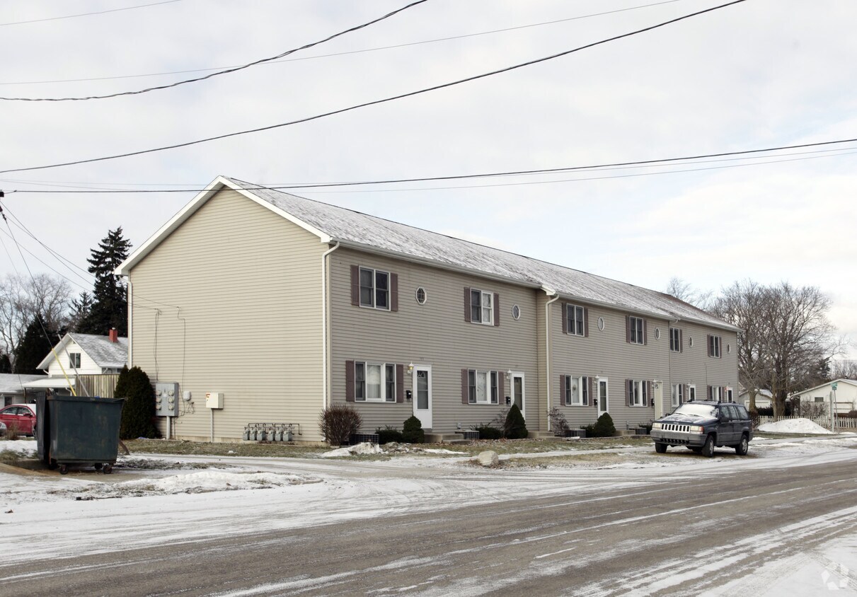 Primary Photo - 905 Dearborn St