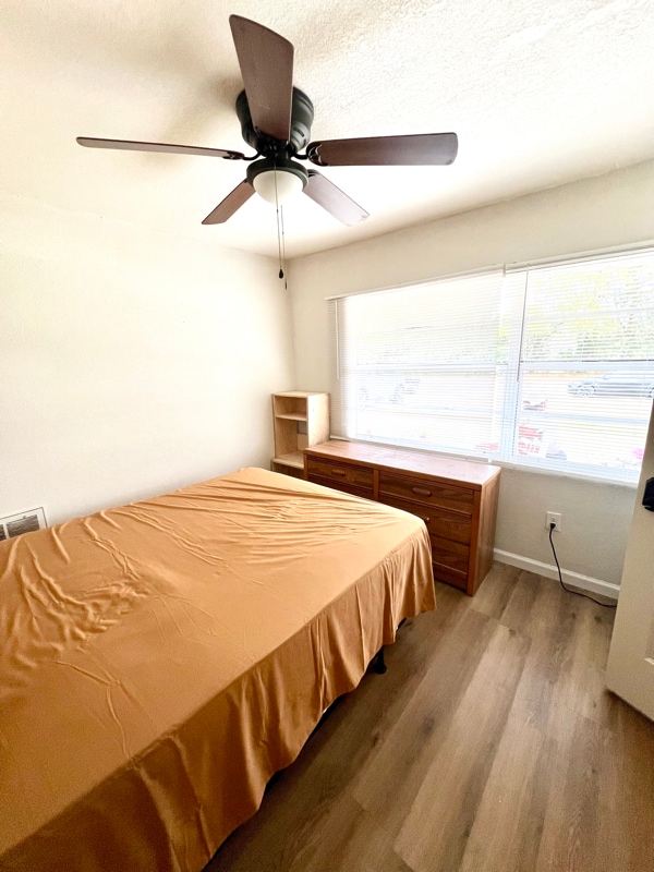 Foto del edificio - 12116 Lamont Dr