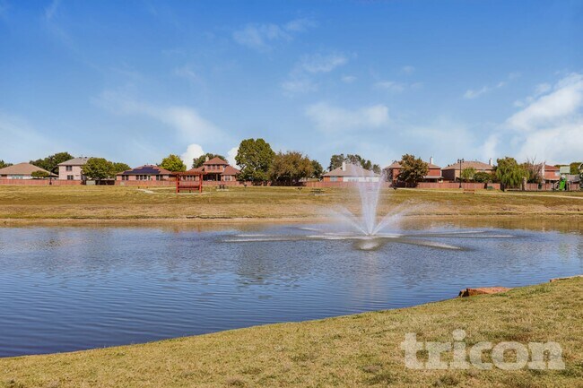 Foto del edificio - 2057 Wildwood Dr