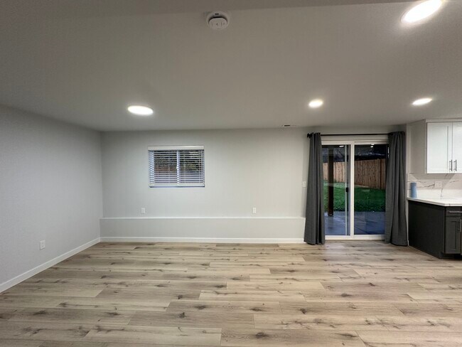 Foto del edificio - 20914 3rd Ave W