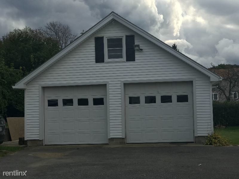 Primary Photo - 3 br, 1 bath House - 3 Winco Road