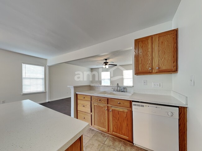 Foto del edificio - 11348 Red Finch Ln
